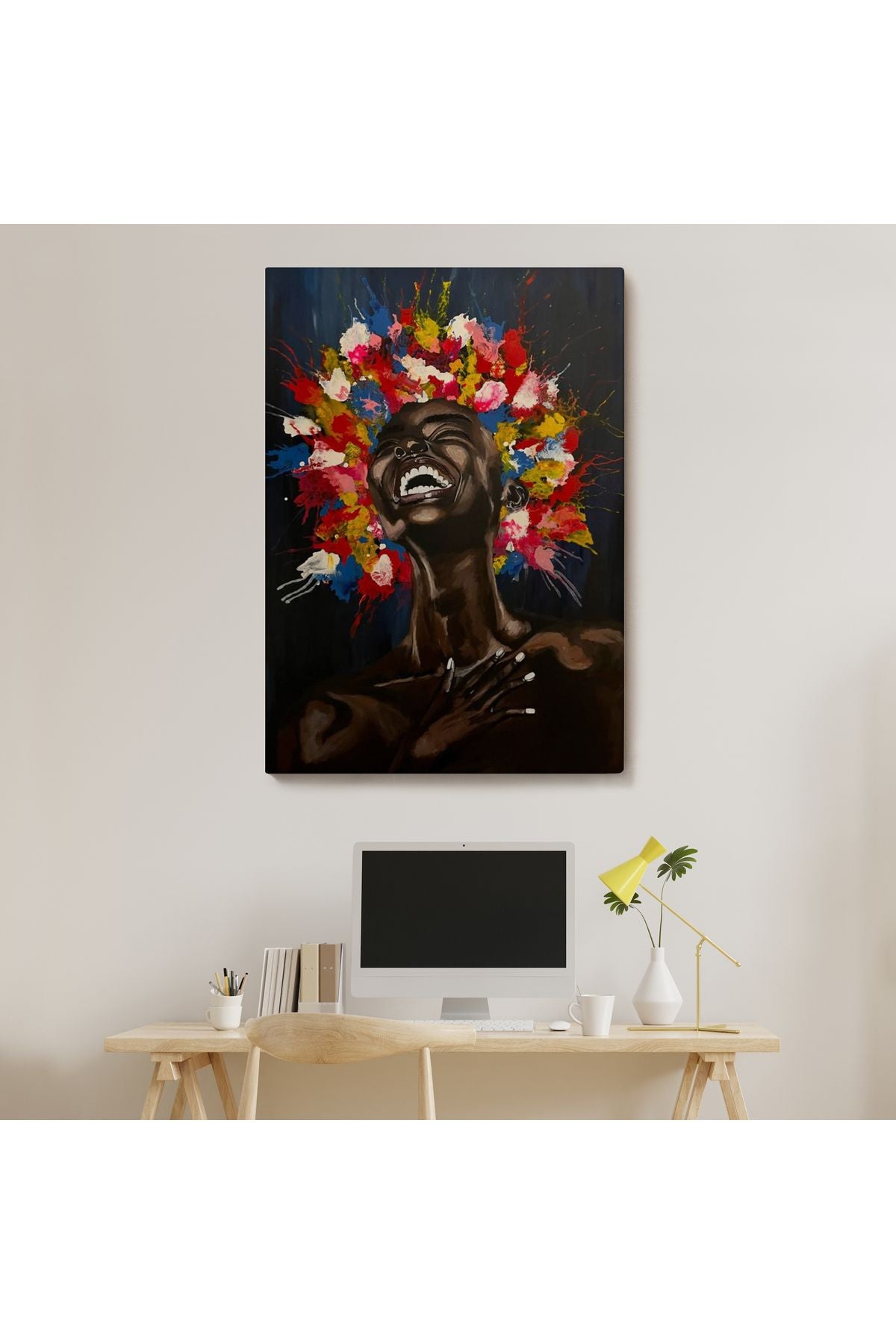 Yağlıboya Görünümlü Renkli Saçlı Gülen Siyahi Kadın Tablosu-6367
