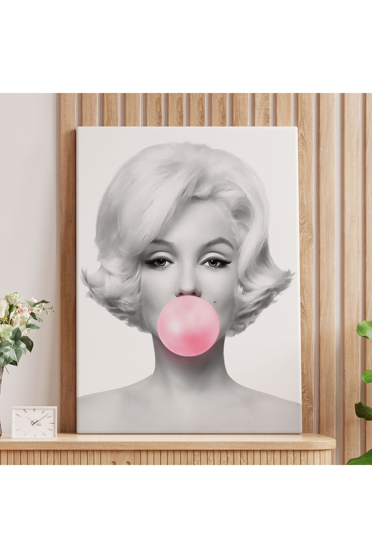 Marilyn Monroe Pembe Kabarcık Sakızlı Dekoratif Kanvas Tablo-5108-3