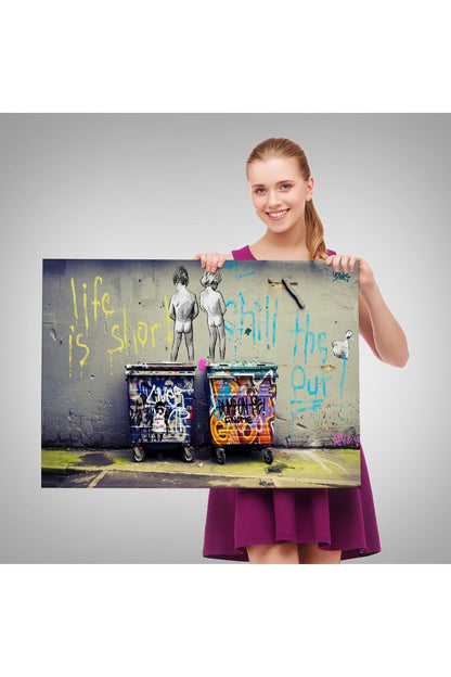 modagos068 Bansky Çöp Kutusuna İşeyen Çocuklar Kanvas Tablosu / Hayat Kısa-5154