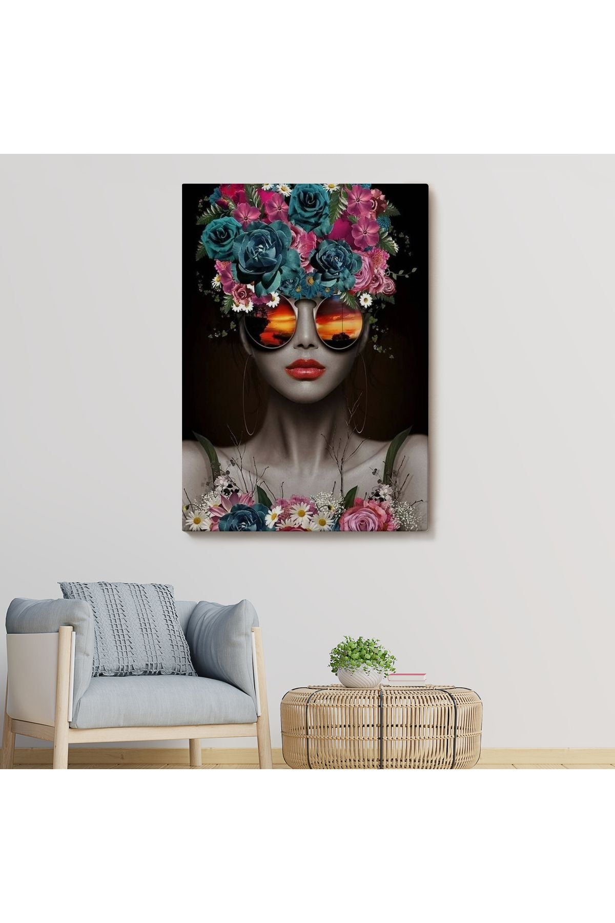 Renkli Çiçekler İle Güzel Kadın Dekoratif Duvar Tablosu -6188