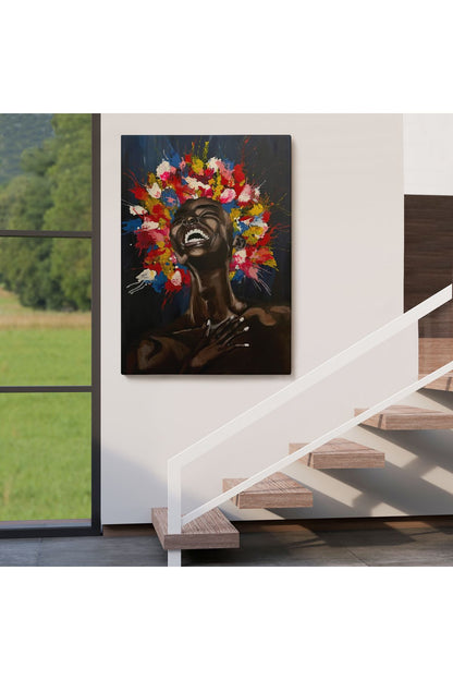 Yağlıboya Görünümlü Renkli Saçlı Gülen Siyahi Kadın Tablosu-6367