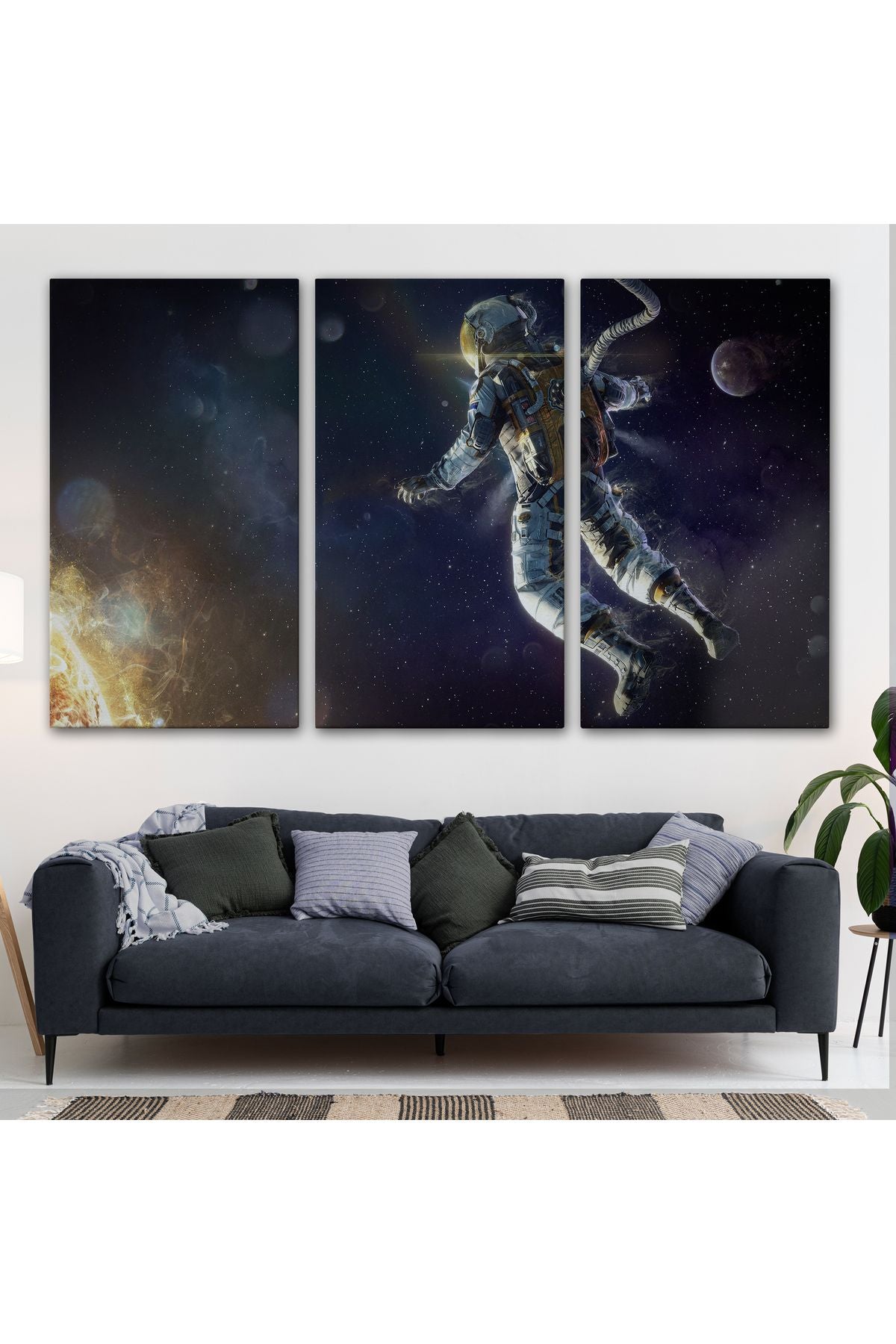 Astronot Duvar SanatıKanvas Tablo, Uzay Posteri, Astronot Uzayda, Gezegen Arka Planı-5381