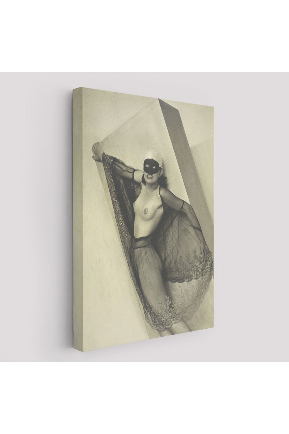 Büyücüde Tanrıça, Rahibe, Cadı ve Votaress Arketipleri (1926) Kanvas Tablo-5276