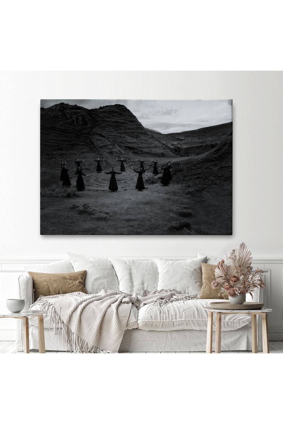 DB HG Rochester Cadılarının Pagan Ayini Tablosu-6578