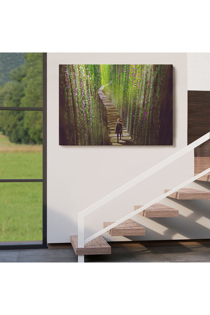 Sarmaşıklar İçinde Yürüyen Şavaşçı Dekoratif Kanvas Duvar Tablosu-3642