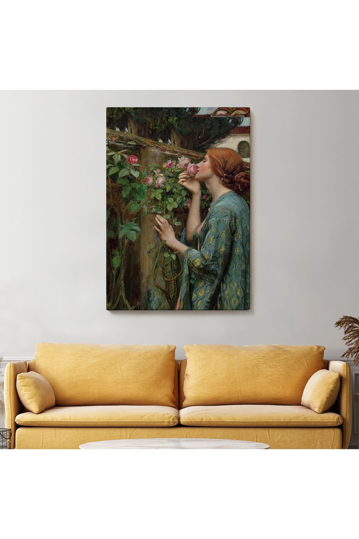 Gül Koklayan Güzel Helen Dekoratif Duvar Tablosu-6138