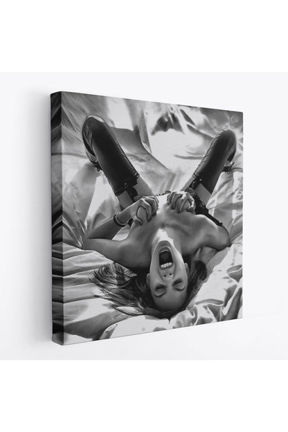 Çığlık atan Çıplak Güzel Kadın Kanvas Tablo, Siyah Beyaz Tablo-5333B