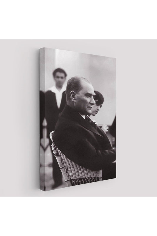 DB İskembe'de Oturan Mustafa Kemal Atatürk Tablosu-6315