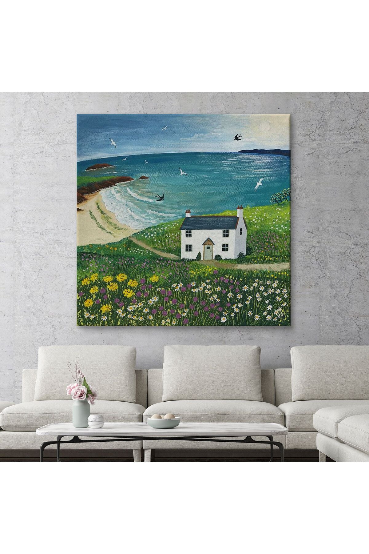 İngiltere Sahilindeki Beyaz Külübe, Martılar ve Çiçekler Kanvas Tablo-5852