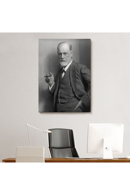 Sigmund Freud Elinde Puro ile Siyah Beyaz Fotoğrafı Kanvas Tablo-5238