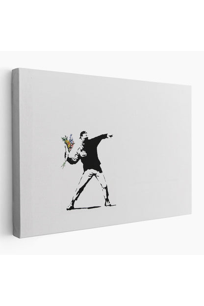 DB  Bansky'nin Çiçek Atan Adam Eseri Kanvas Tablo-5111