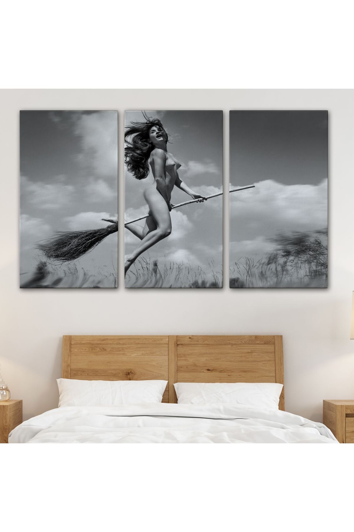 Süpürge İle Uçan Çıplak Kandın Kanvas Tablo-5145