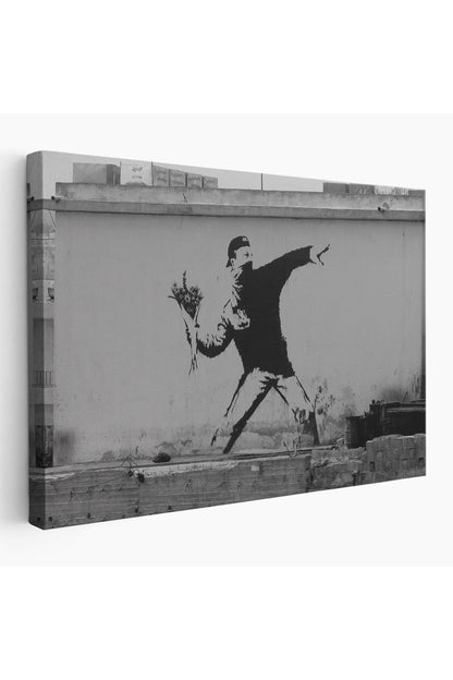 Bansky'nin Çiçek Atan Adam Eseri Kanvas Tablo-5014