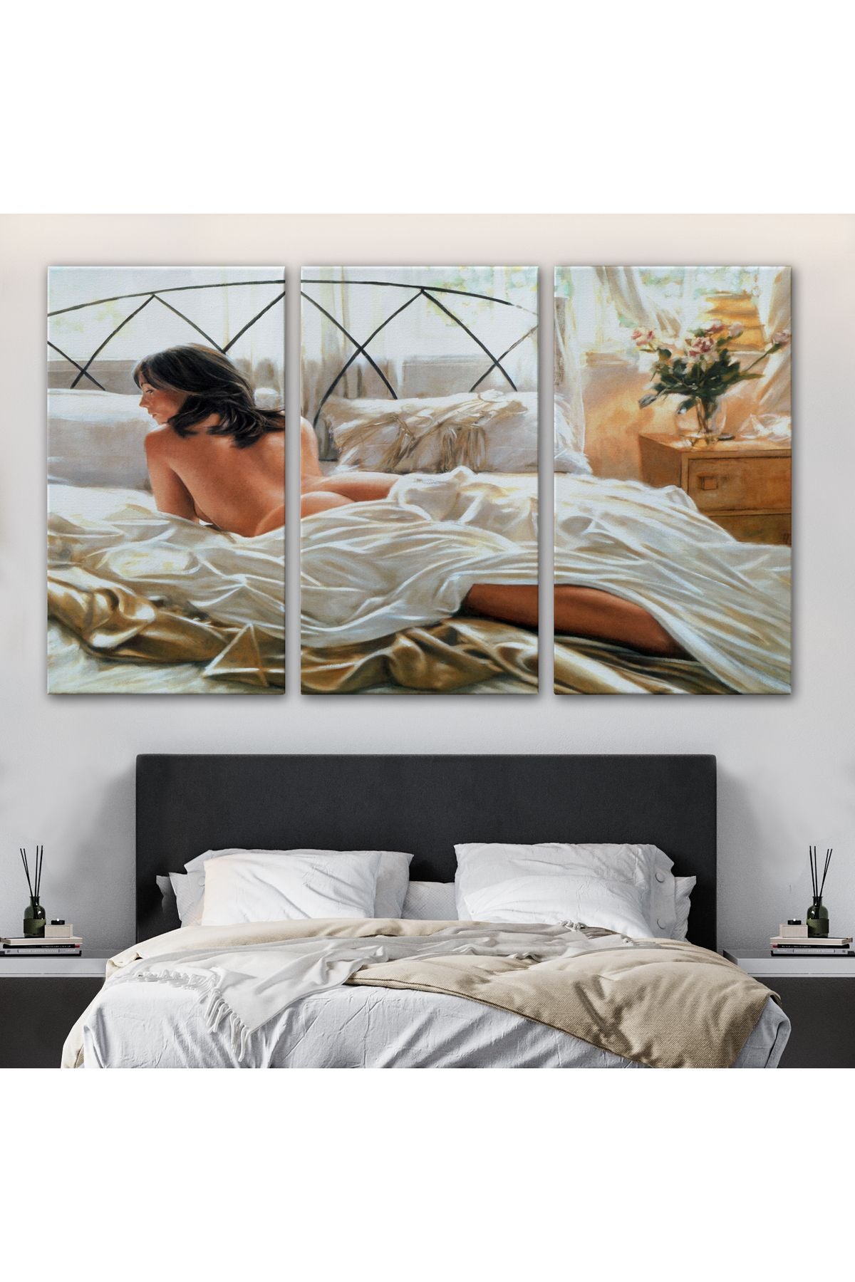 Yataktaki Güzel Kadın Dekoratif Duvar Tablosu-6607