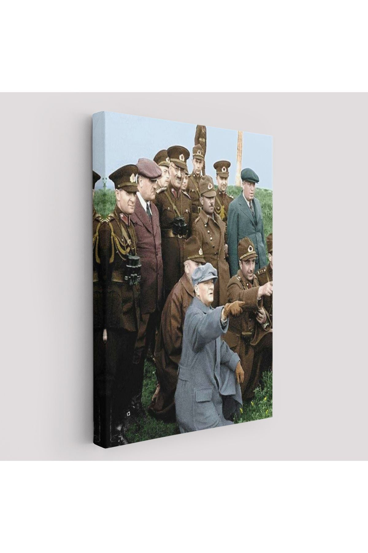 Atatürk Silah Arkadaşları İle Cephede Dekoratif Duvar Tablosu-6211