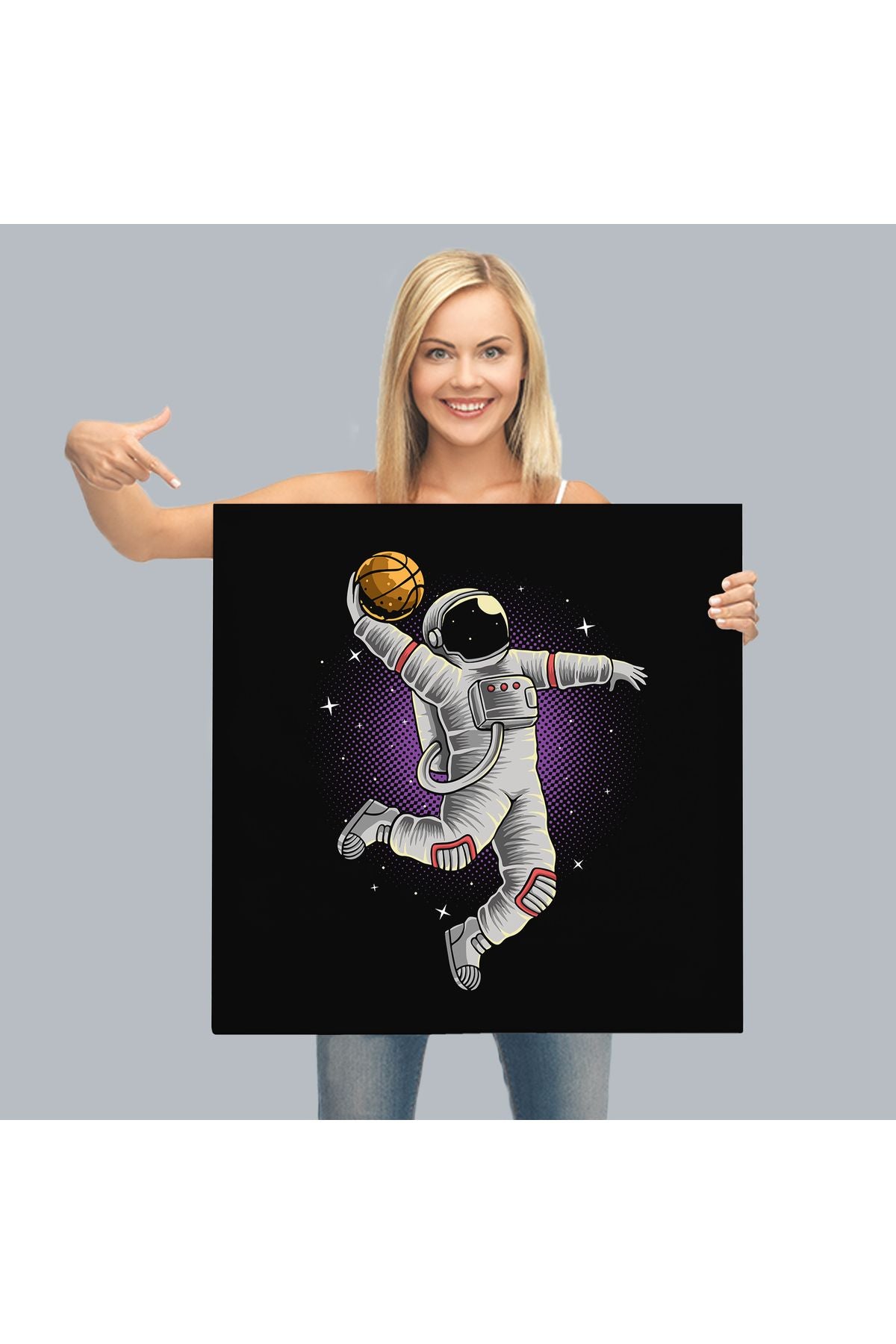 Ay'da Basketbol Oynayan Astronot Kanvas Tablo-5068