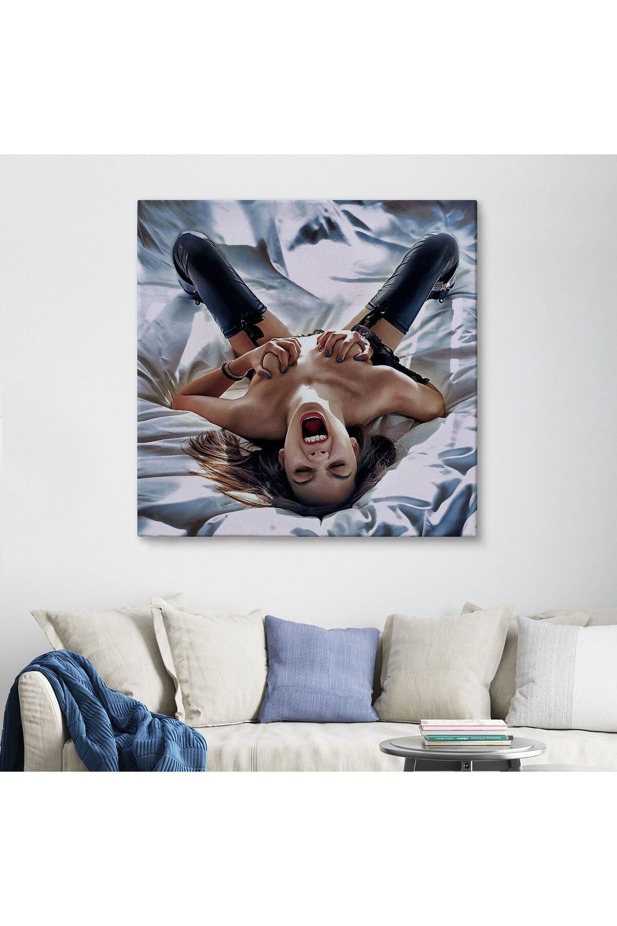 Çığlık atan Çıplak Güzel Kadın Kanvas Tablo-5333