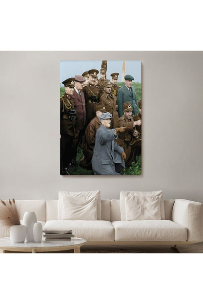 Atatürk Silah Arkadaşları İle Cephede Dekoratif Duvar Tablosu-6211