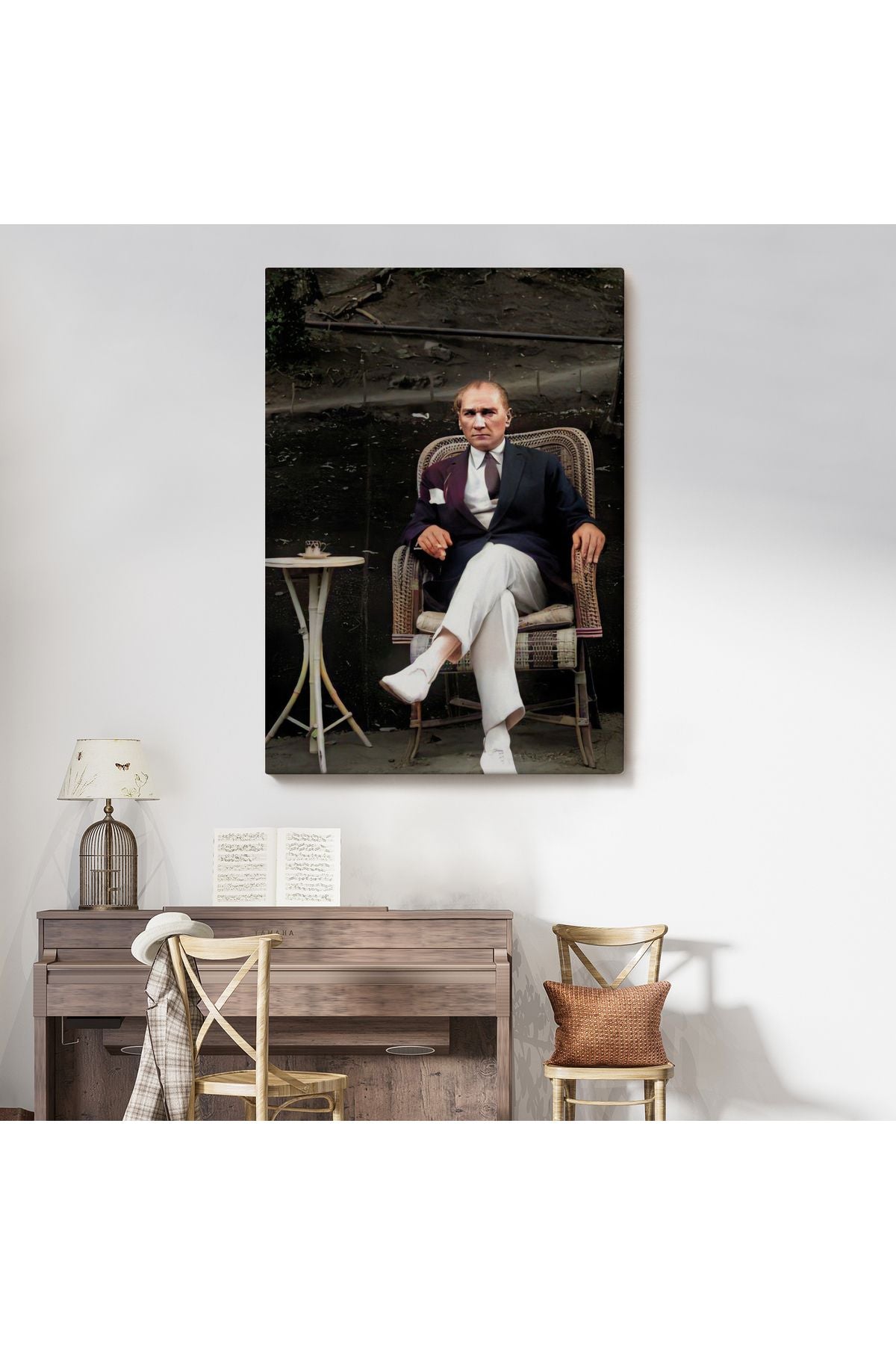 Mustafa Kemal Atatürk'ün Sandalyede Oturan Tablosu -6379
