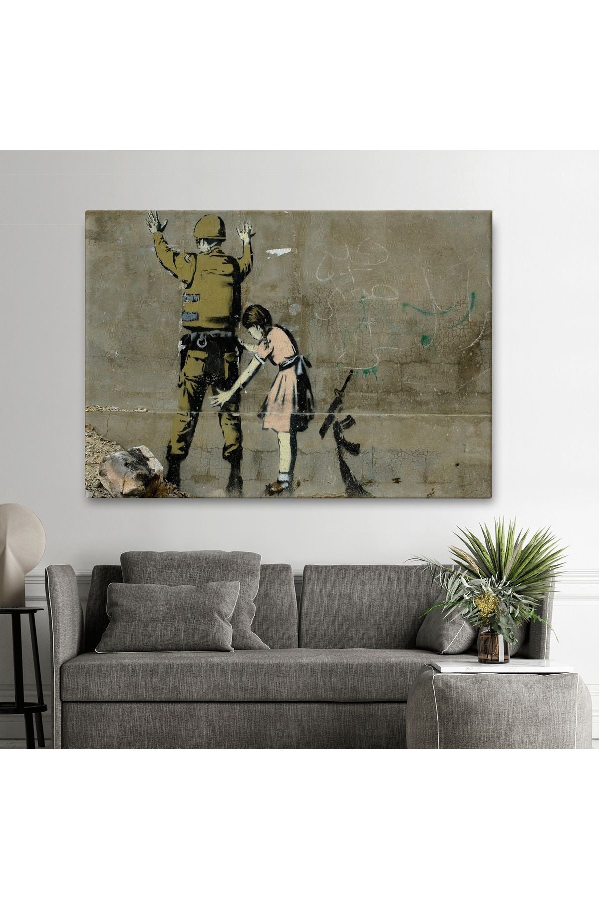 Bansky'nin Askeri Arayan Küçük Kız Eseri Kanvas Tablo-5013