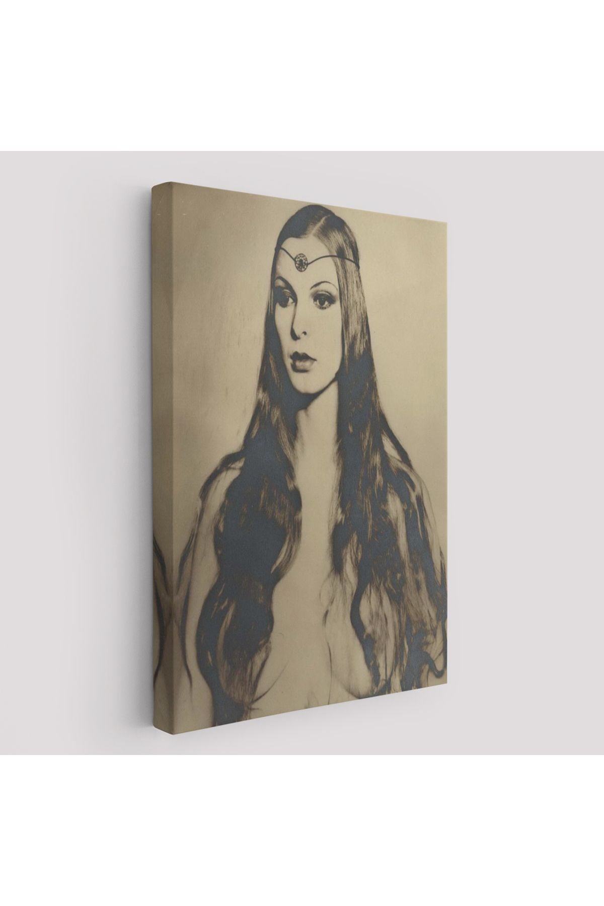 William Mortensen Circe Bir Sihir Tanrıçasıdır Kanvas Tablo-5262