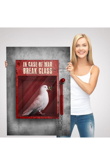 Savaş Durumunda Camı Kır Güvercin Kanvas Tablo-5258