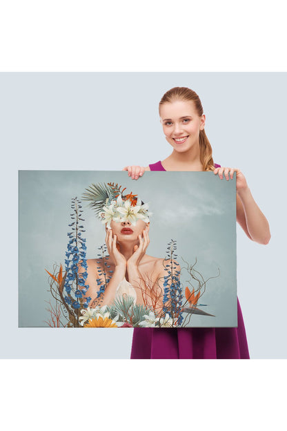 Çiçekler İçindeki Güzel Kadın Portresi Kanvas Tablo-5024