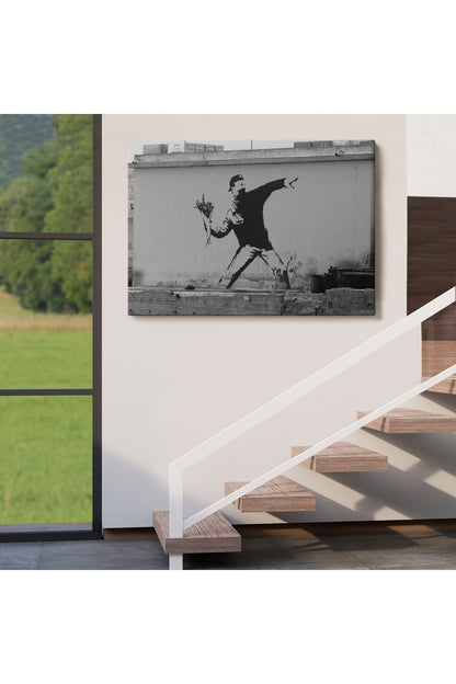 Bansky'nin Çiçek Atan Adam Eseri Kanvas Tablo-5014