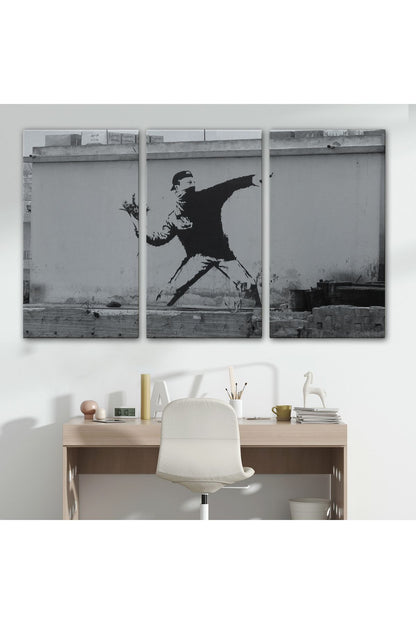 Bansky'nin Çiçek Atan Adam Eseri Kanvas Tablo-5014