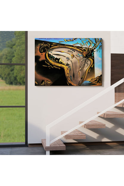 Salvador Dali'nin Eriyen Saat Belleğin Azmi Tablosu-6599