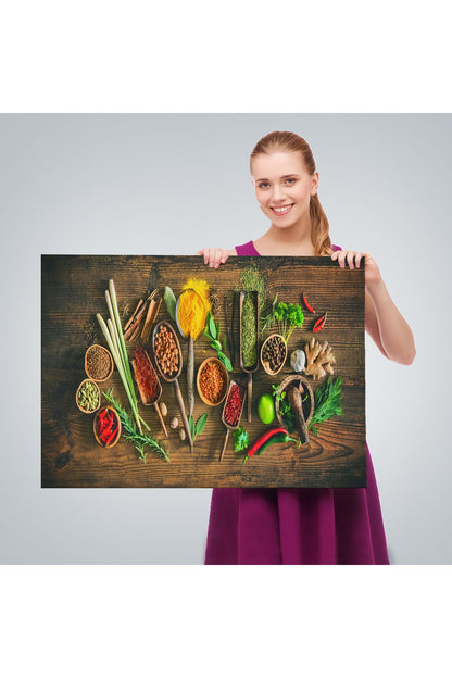 Mutfak Kesme Tahtası Üzerinde Baharatlar Kanvas Tablo-3586