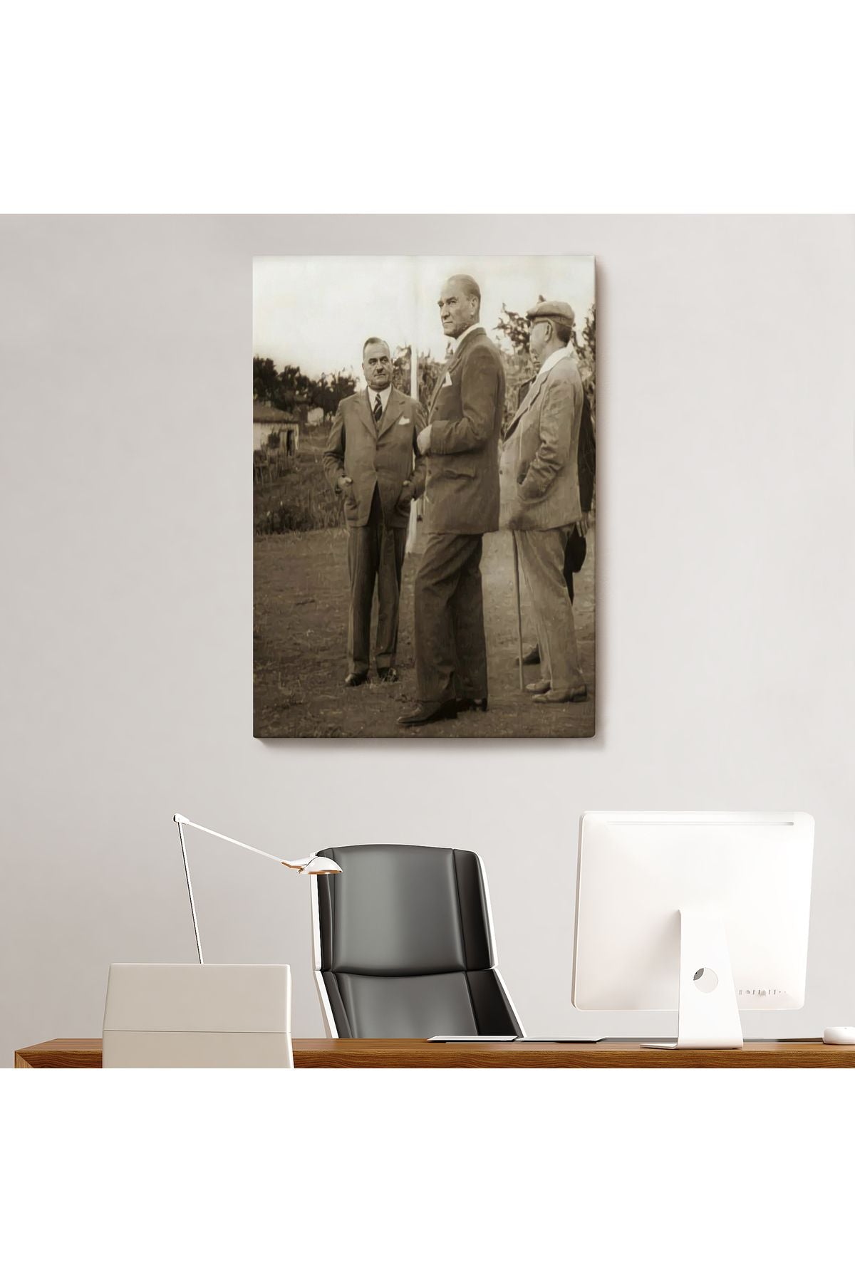 Dekoratif Duvar Tablosu-Atatürk, Celal Bayar ve Kılıç Ali Muhafız Alayında Kanvas Tablo 6259