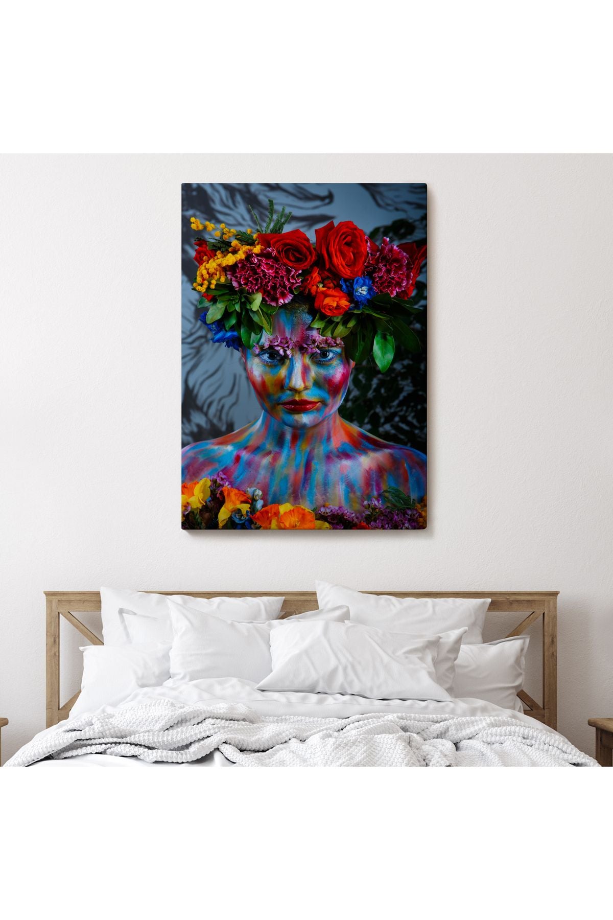 Renkli Çiçek Taçlı Kız Kanvas Tablo-5989