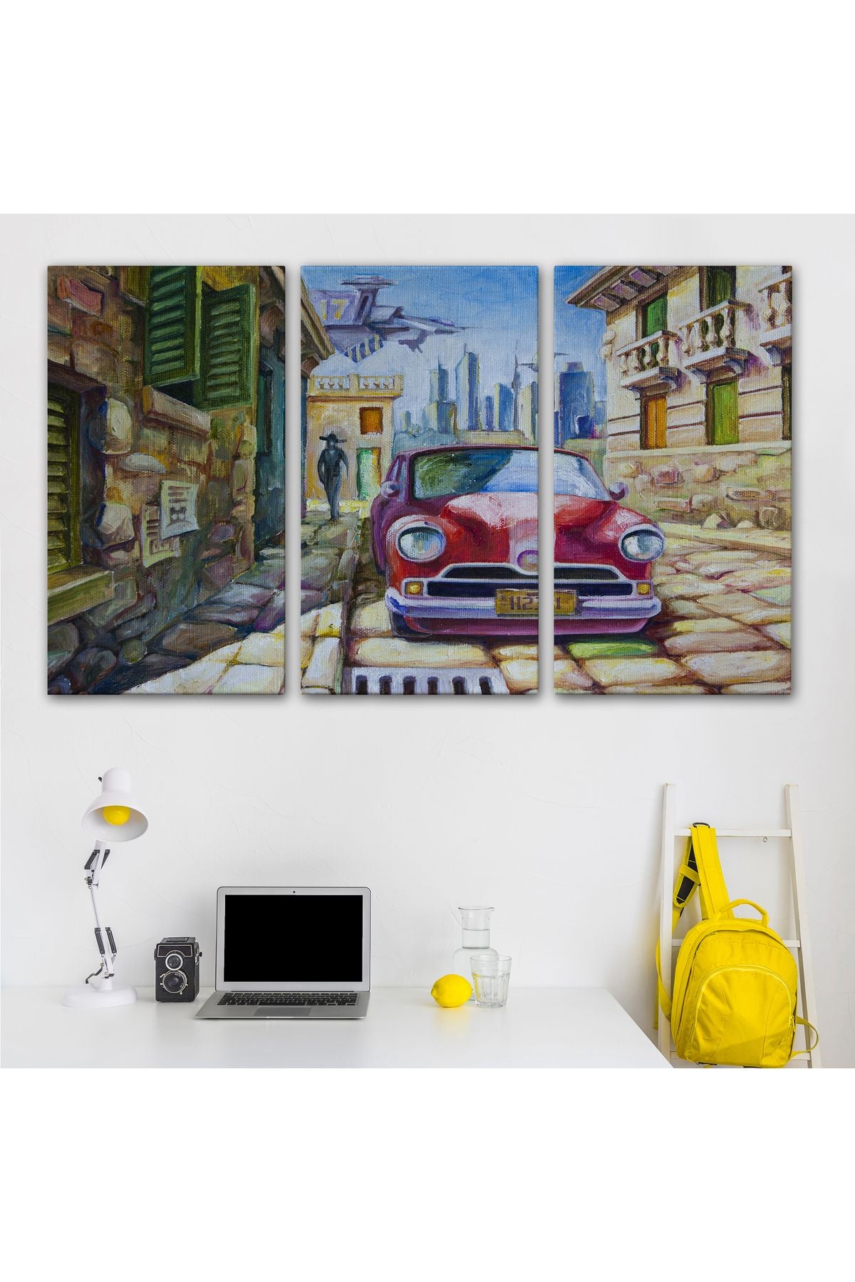 Dekoratif Kanvas Tablo, Duvar Tablosu-Yağlıboya Görünüm Eski Kırmızı Araba 3433