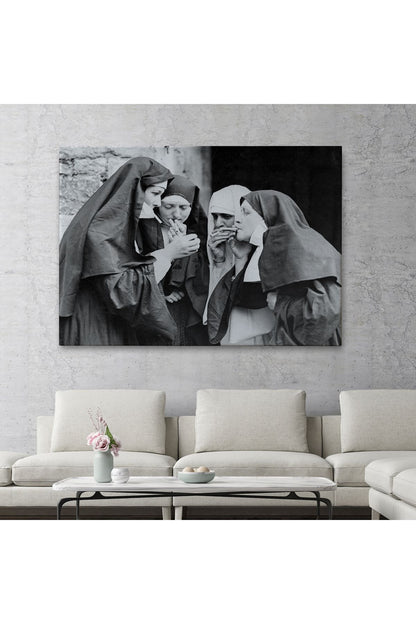 Sigara İçen Rahibeler Vintage Fotoğraf Tablo, Siyah ve Beyaz Kanvas Tablo-5376