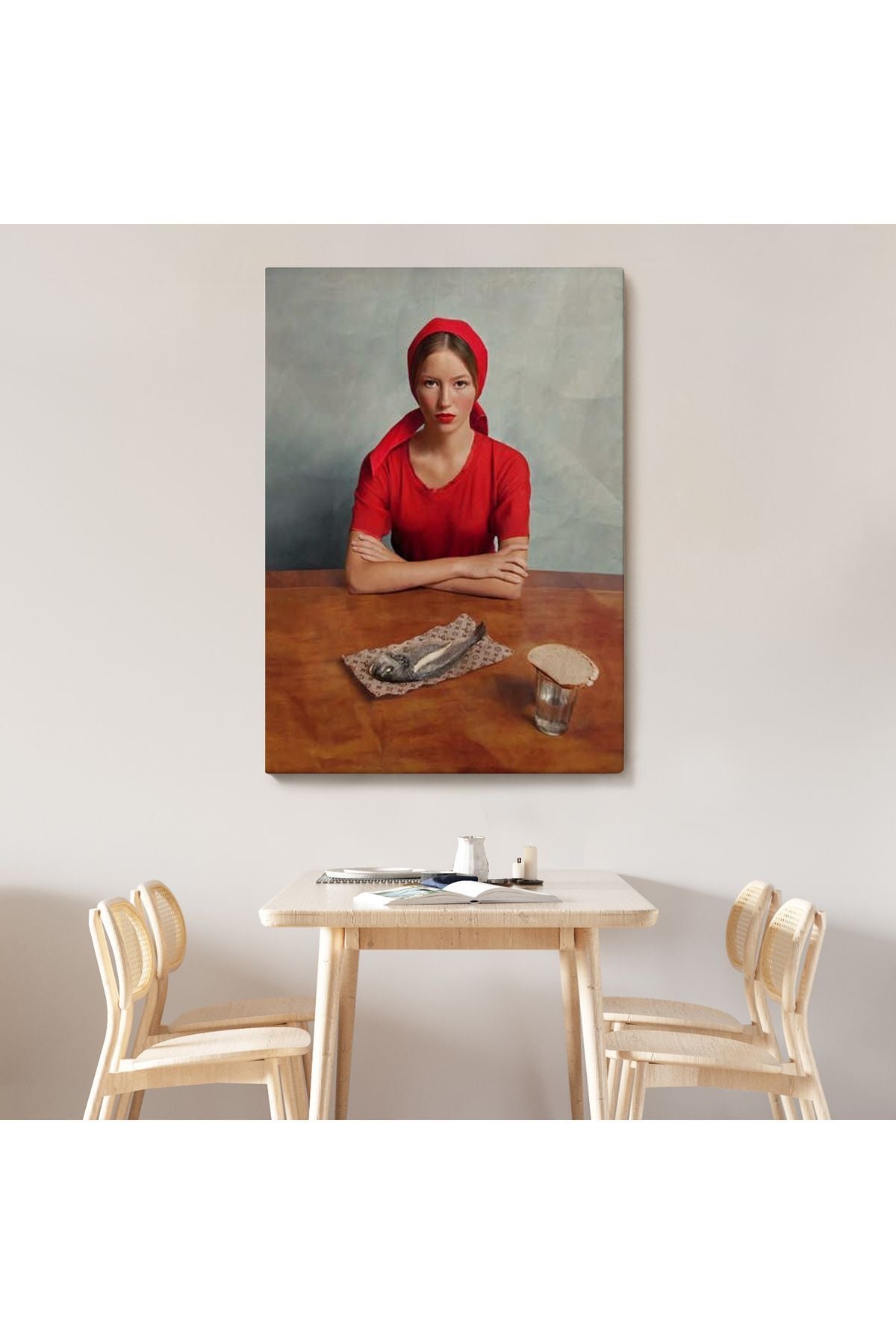 Dekoratif Kanvas Tablo-Balık ve Kırmızı Kıyafetli Kız Duvar Tablosu 6264