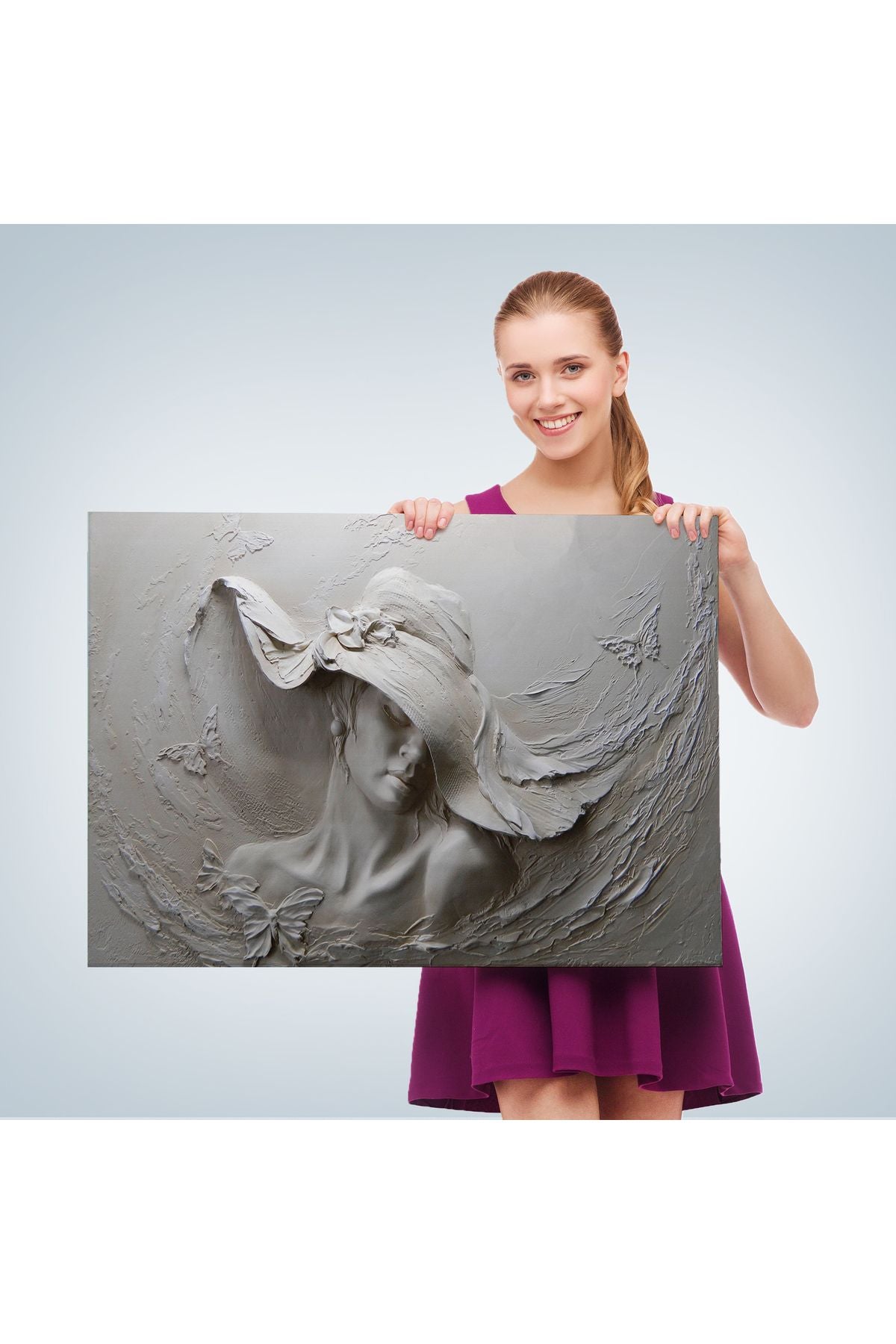 Kabartma Görünümlü Şapkalı Kadın Kanvas Duvar Tablosu -3424