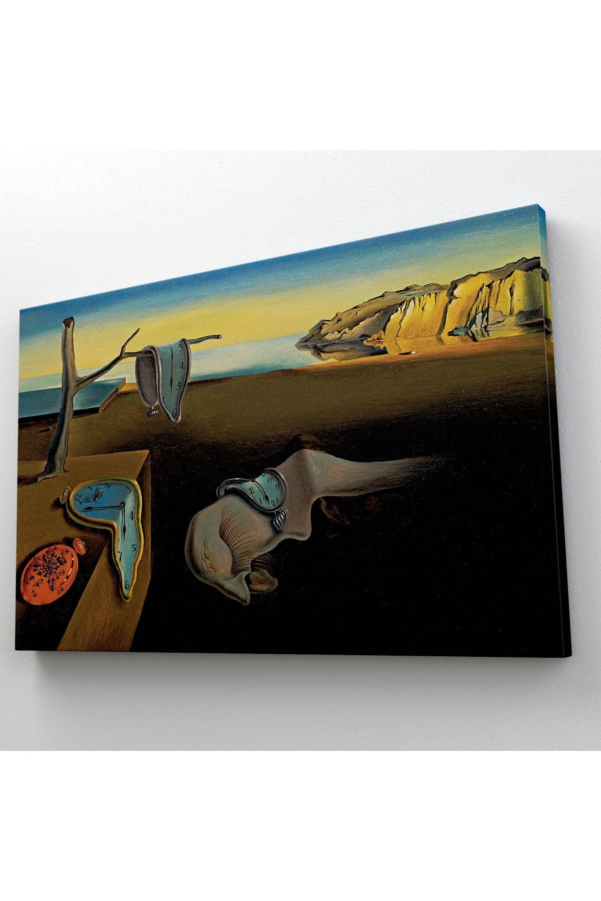 Salvador Dali - The Persistence Of Memory Tablosu ( Tek Parça )